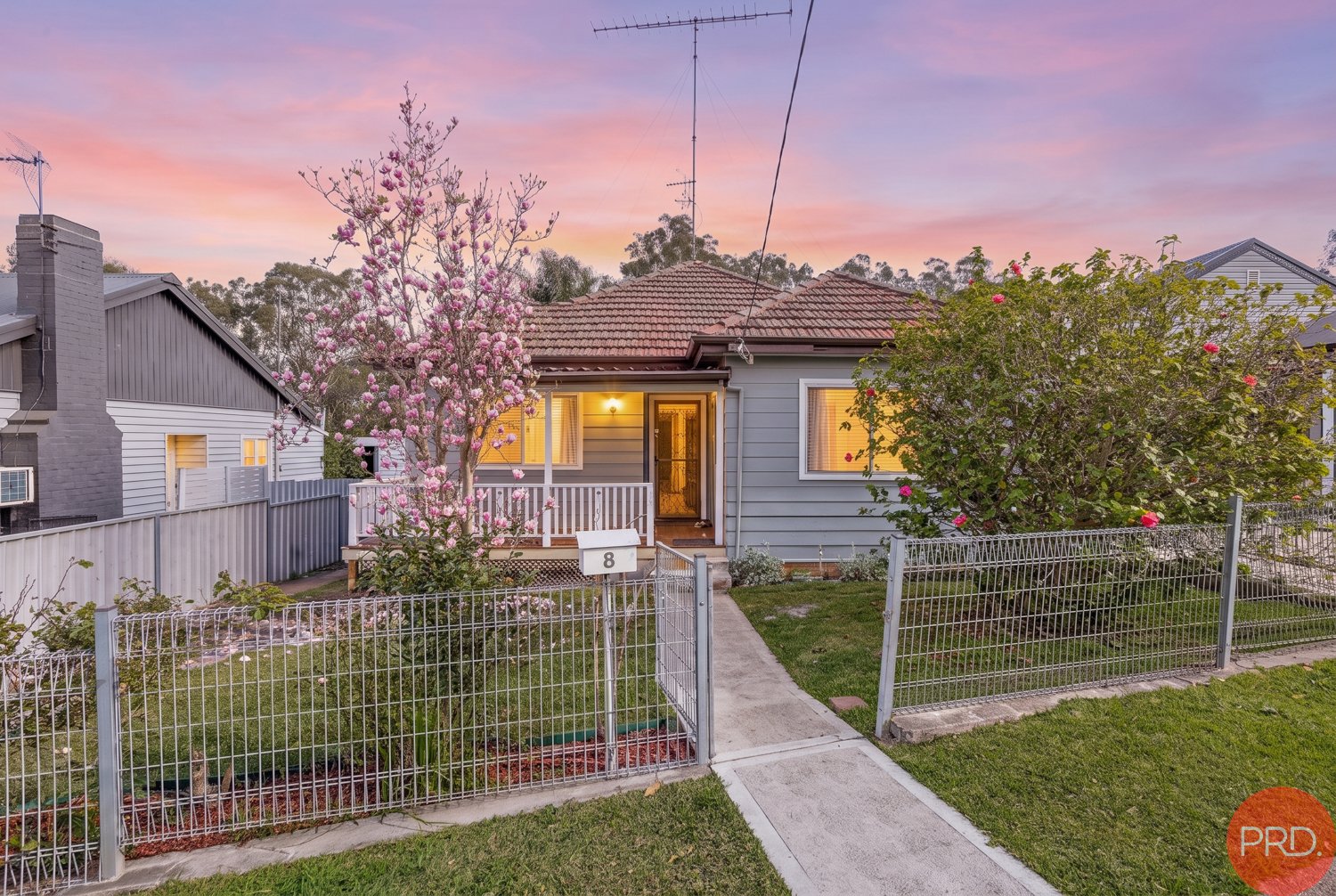 8 Bonar Street MAITLAND 2
