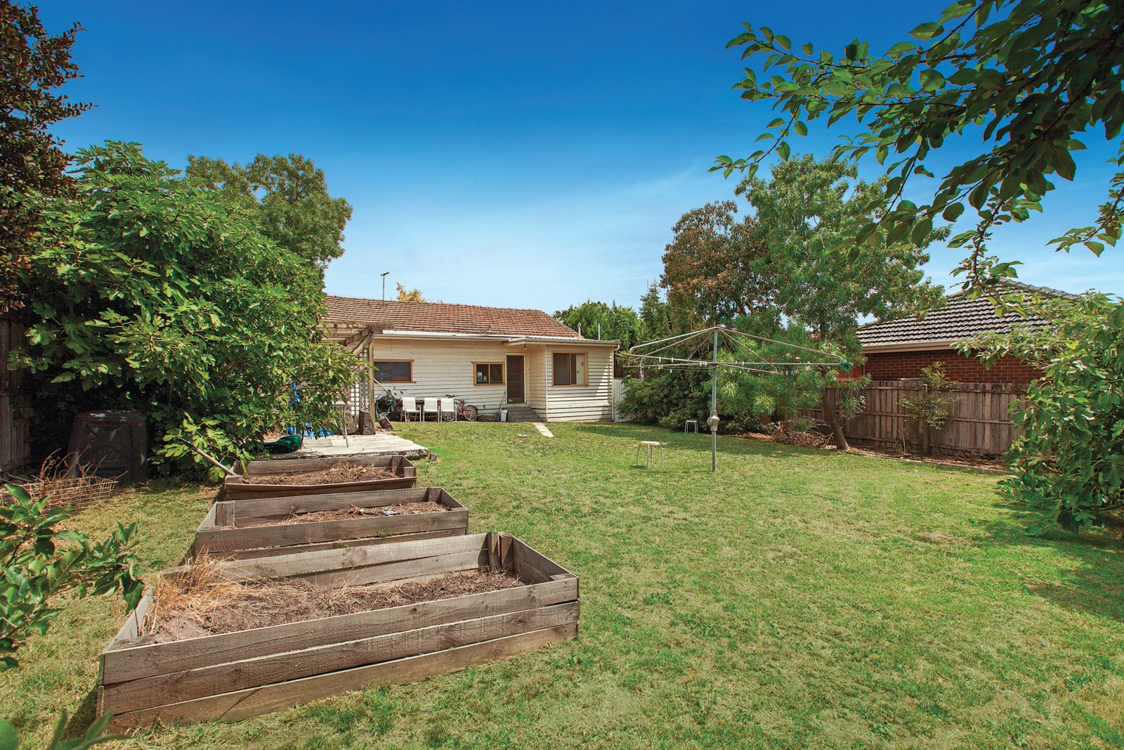 8 Boorool Road, Kew East, VIC