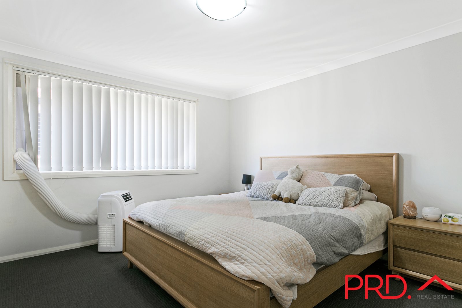 8 Bottlebrush Cove TAMWORTH 5