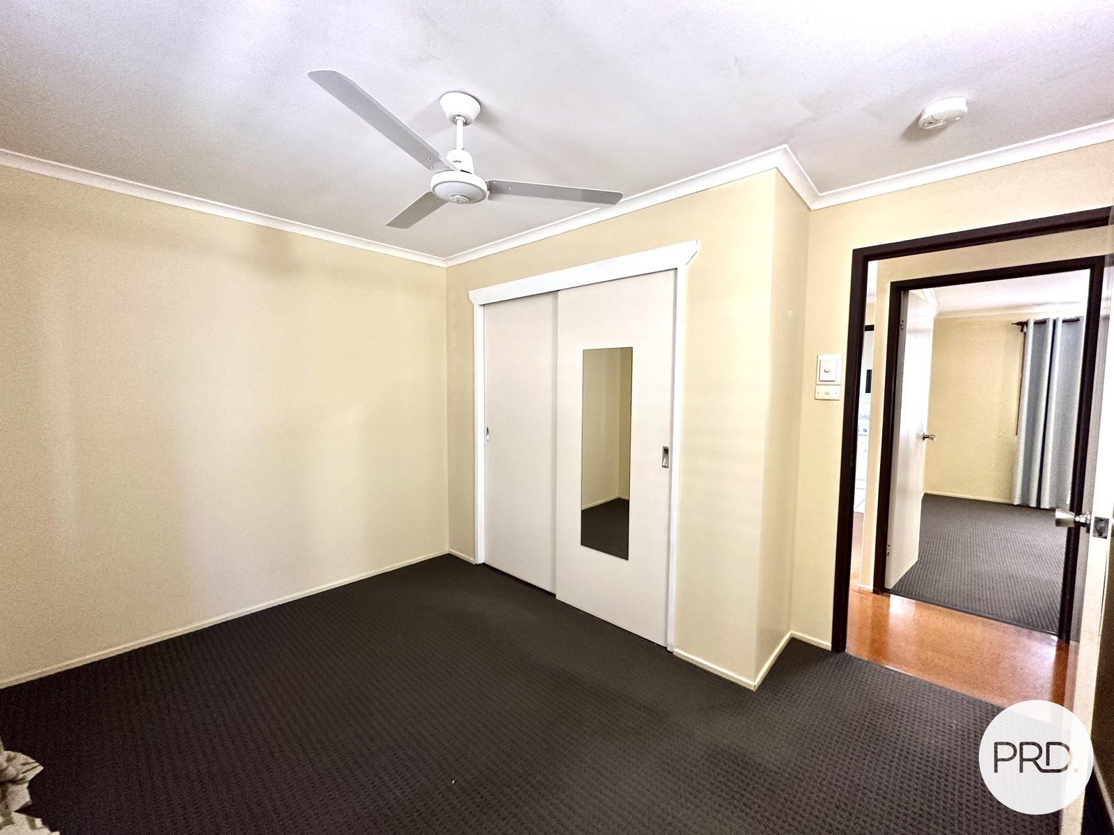 8 Bradford Road TELINA 11