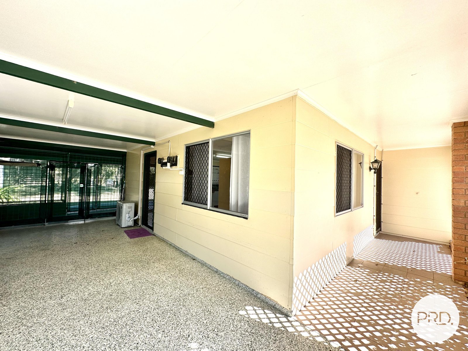 8 Bradford Road TELINA 14