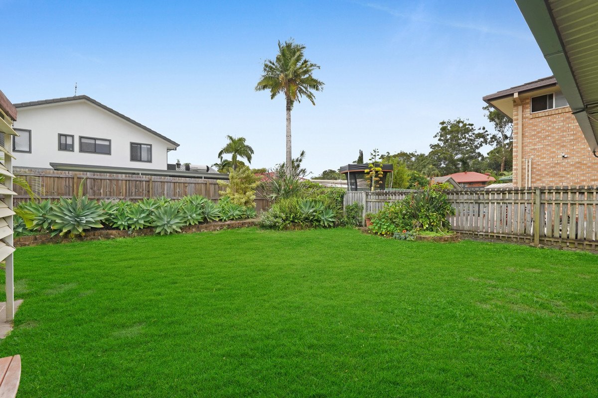 8 Bradley Avenue Miami 9