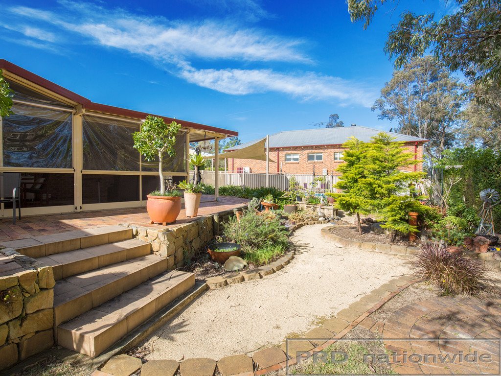 8 Brampton Close ASHTONFIELD 15