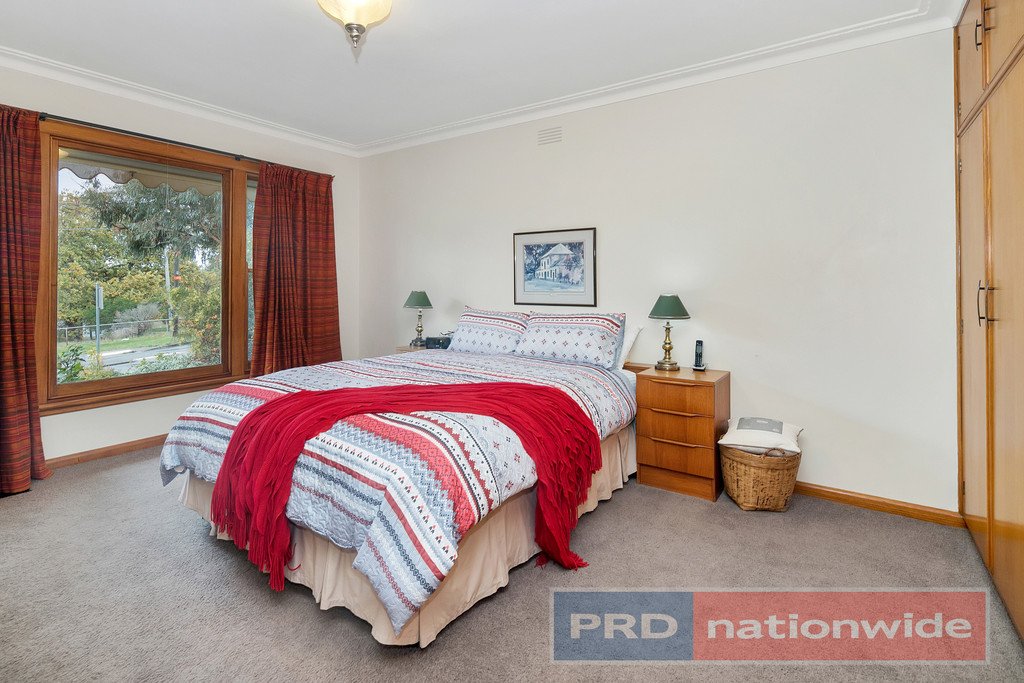 8 Brittain Street MOUNT PLEASANT 5