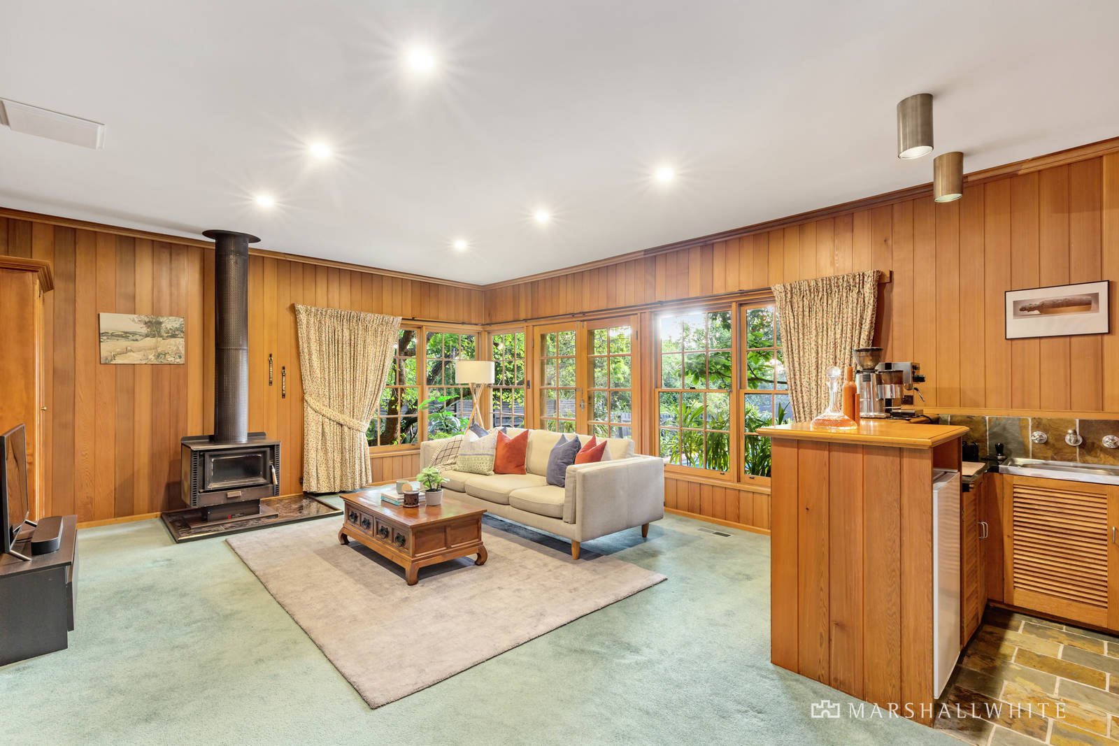 8 Broughton Road, Surrey Hills, VIC