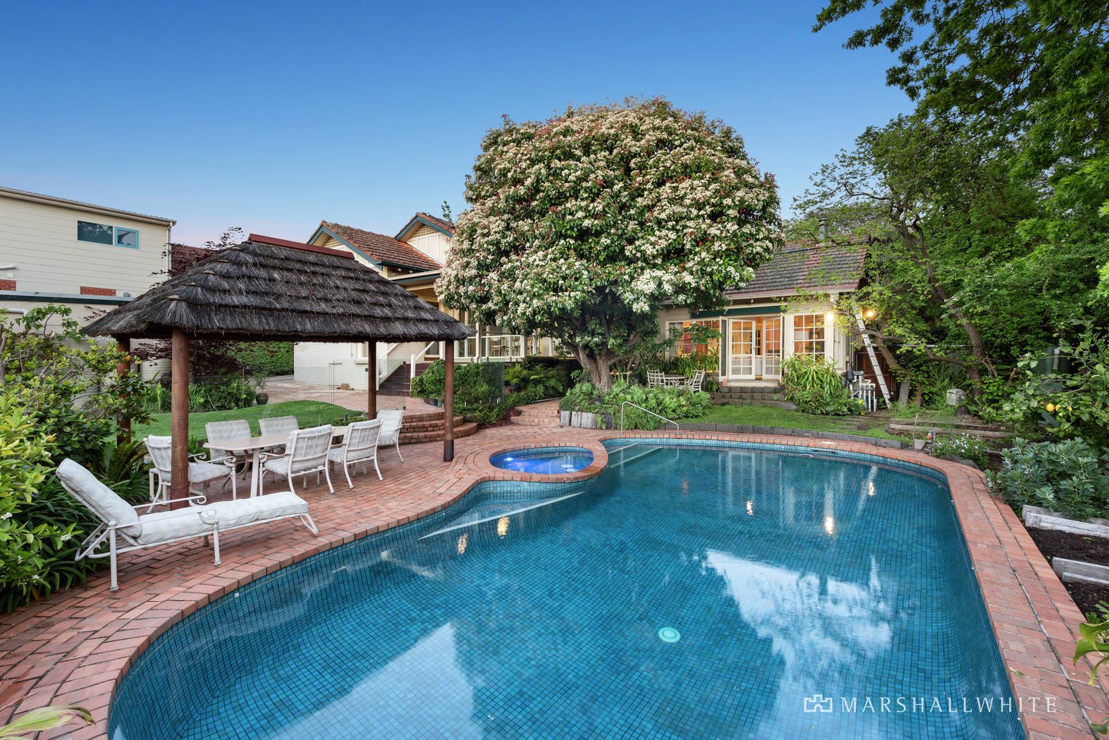 8 Broughton Road, Surrey Hills, VIC