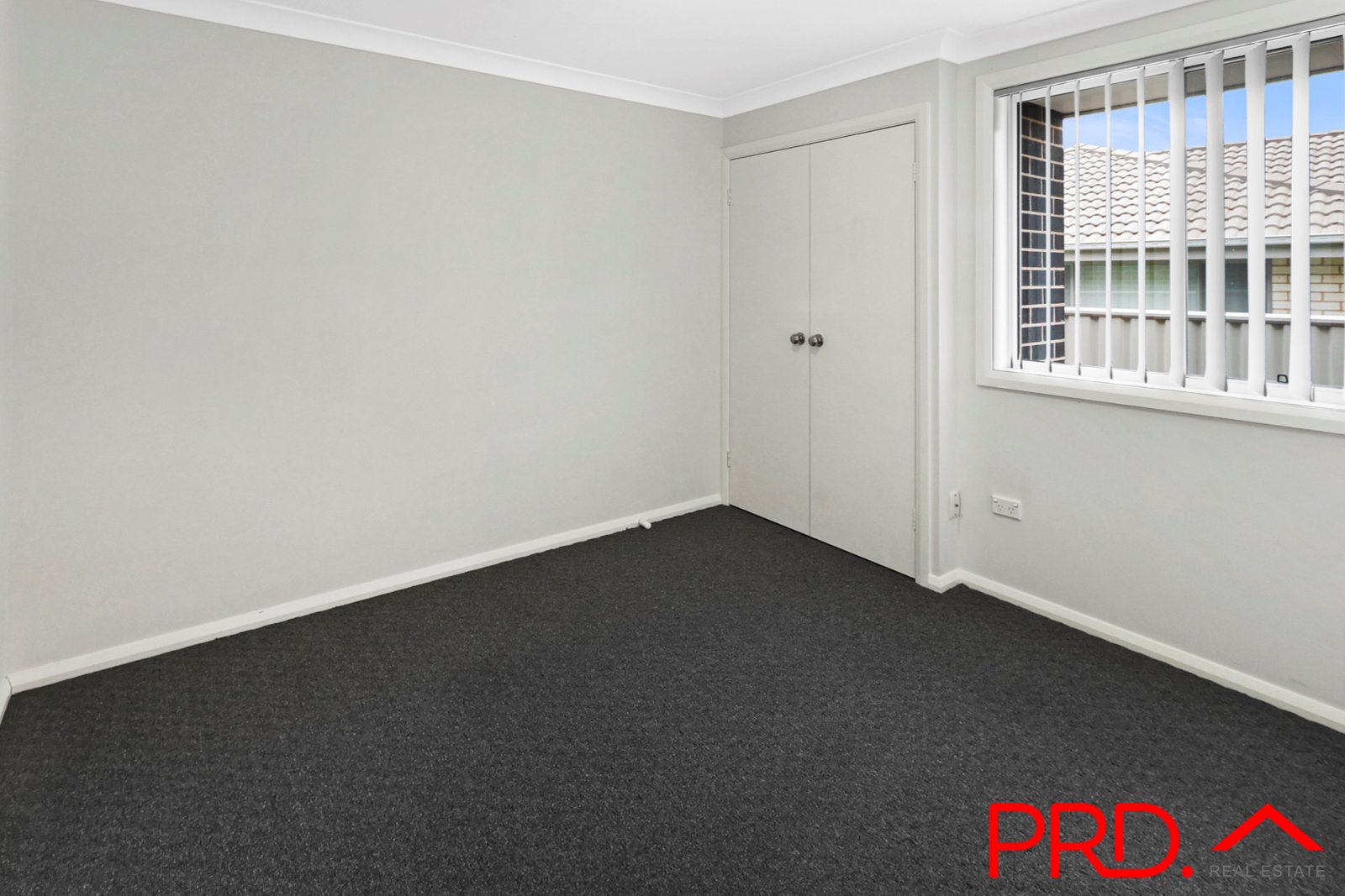 8 Brushbox Grove TAMWORTH 6