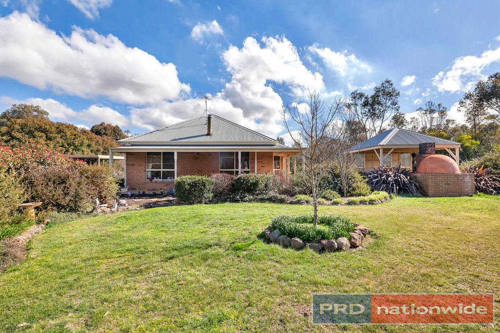 8 Bryant Court BALLAN 15