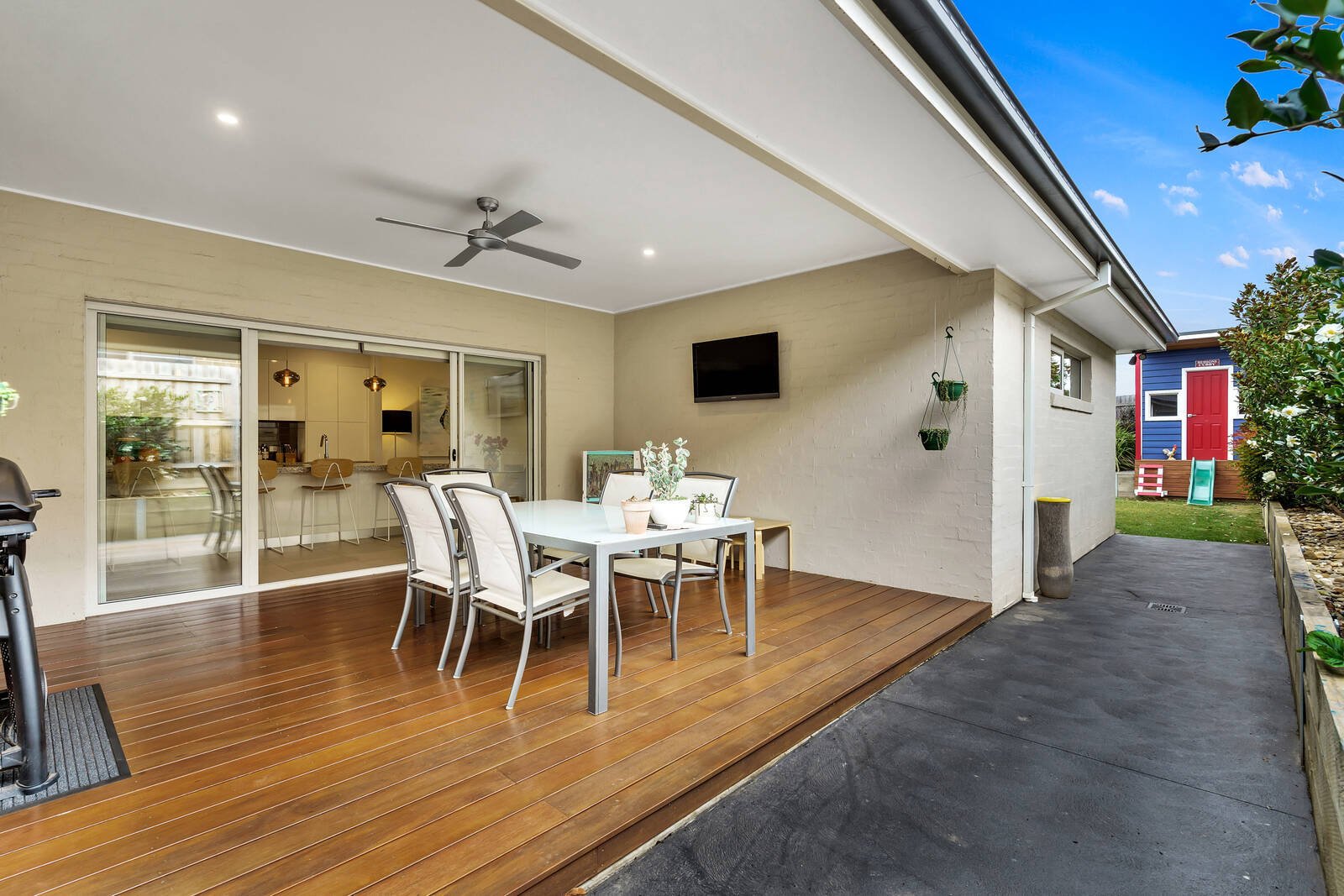 Real Estate and Property in 8 Buckland Boulevard, Gisborne, VIC