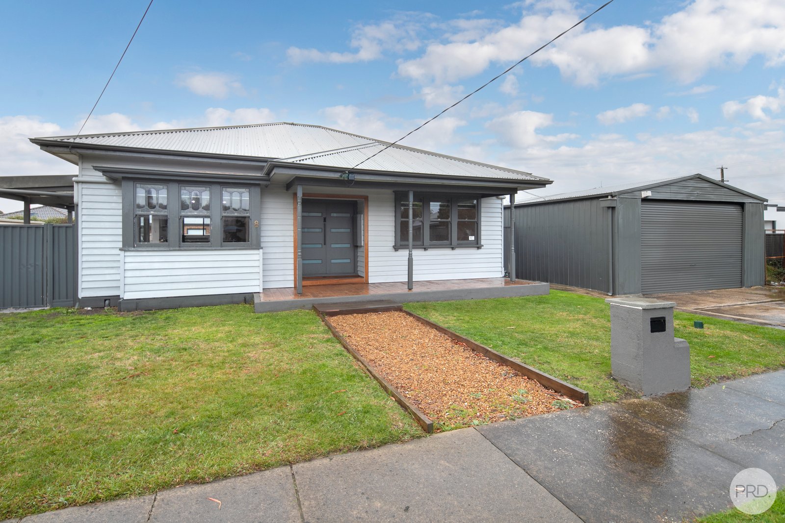 8 Burnett Street SEBASTOPOL 1