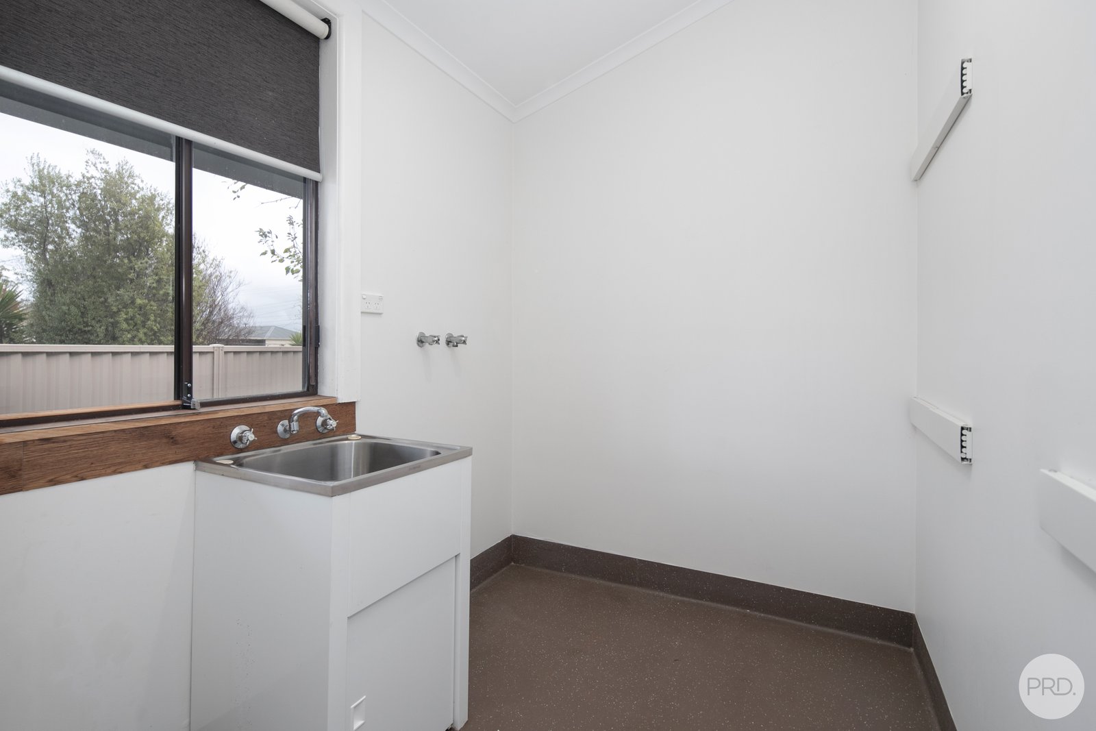 8 Burnett Street SEBASTOPOL 9
