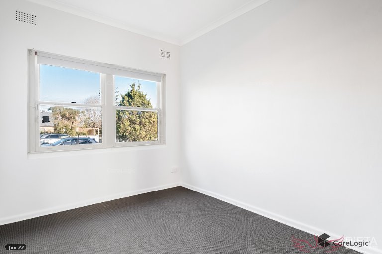 8 Burrimul Street KINGSGROVE 6