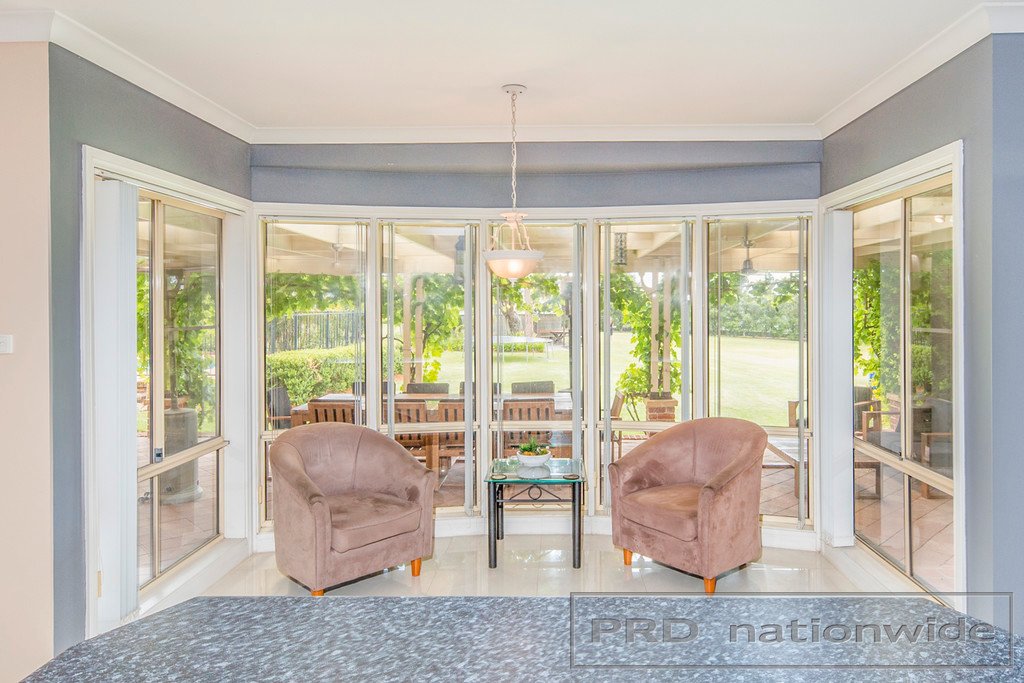 8 Cahill Close BLACK HILL 3