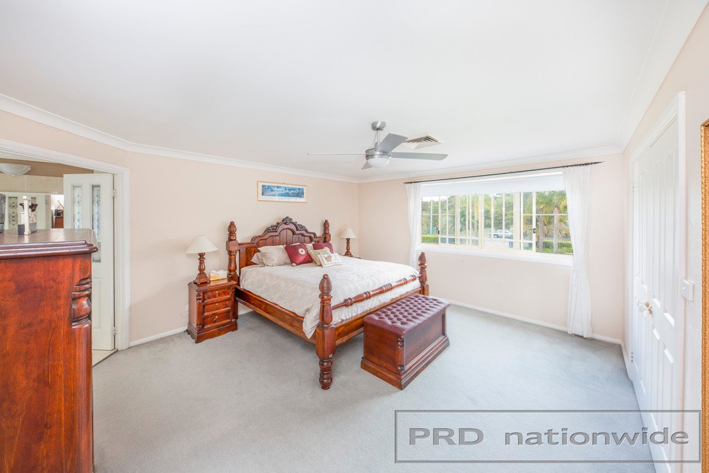 8 Cahill Close BLACK HILL 11