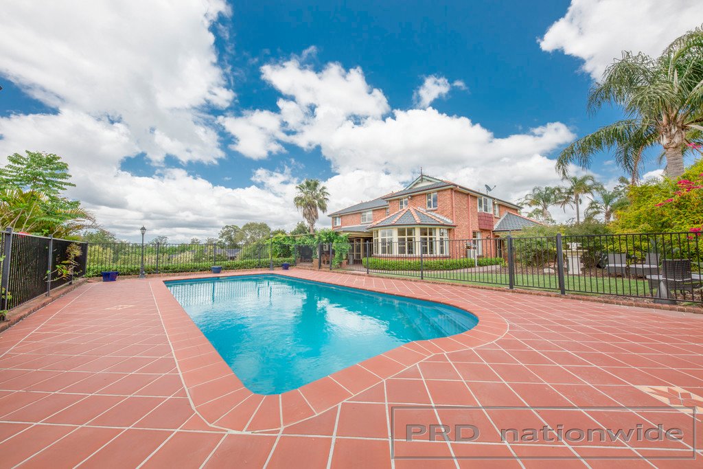 8 Cahill Close BLACK HILL 22