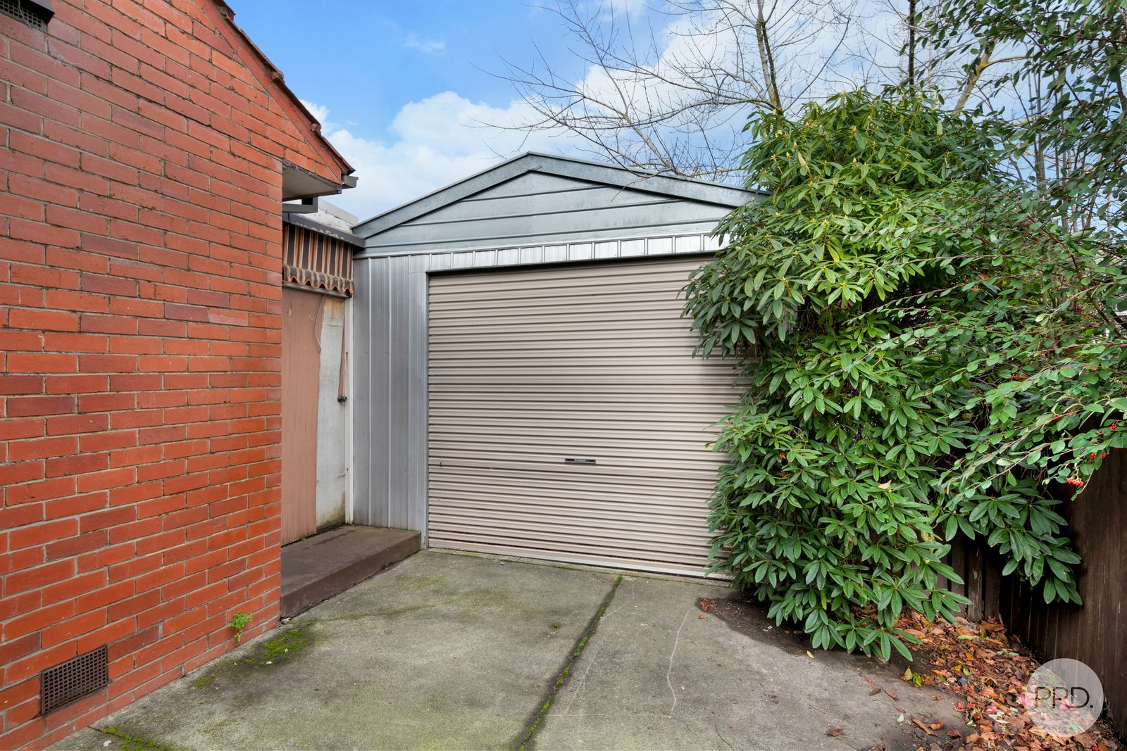 8 Callow Street GOLDEN POINT 9