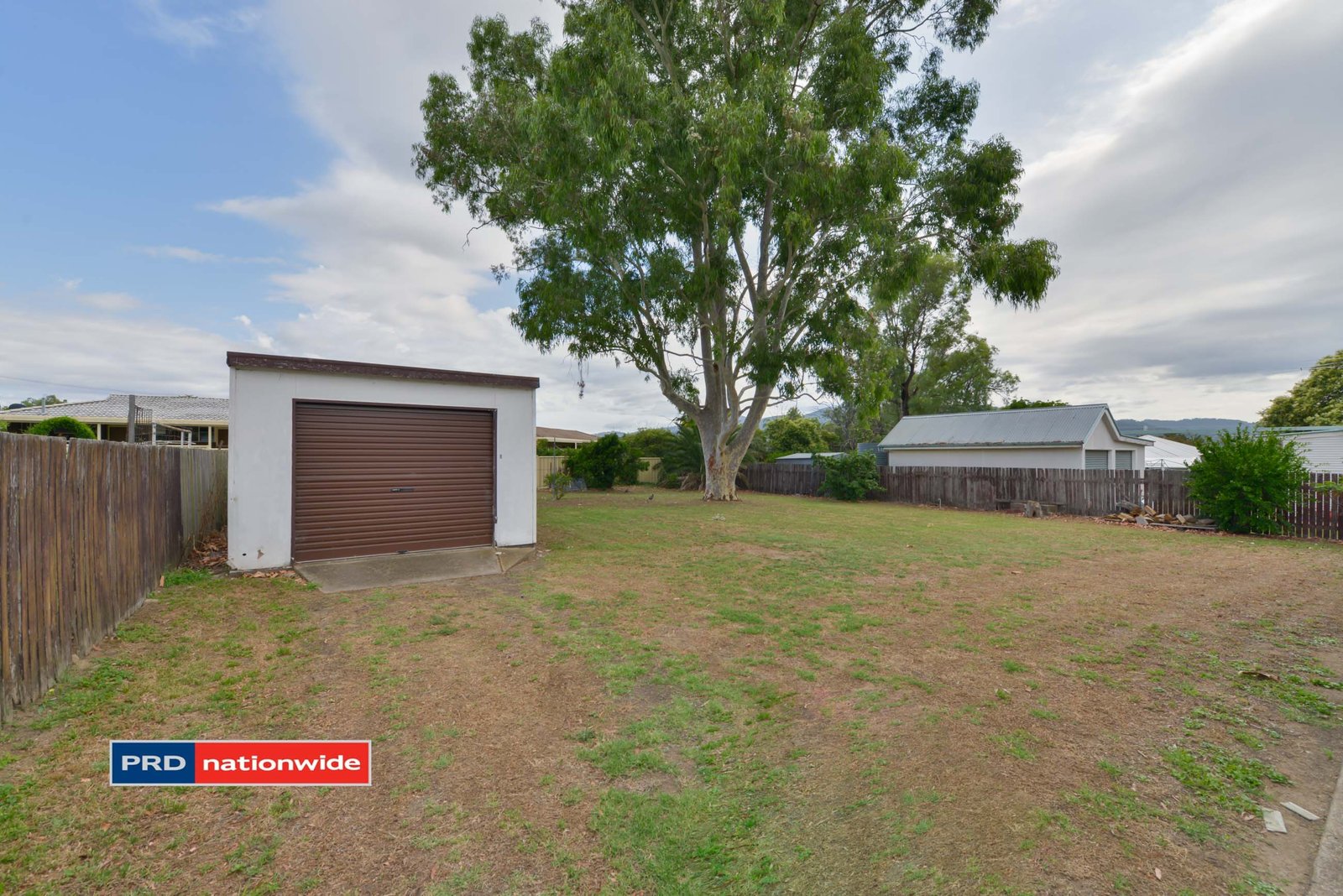 8 Cambridge Street TAMWORTH 9