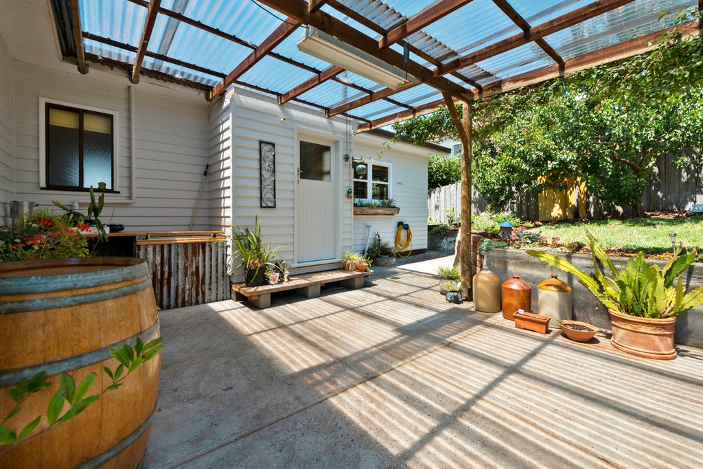 8 Camden Crescent MOONAH 17