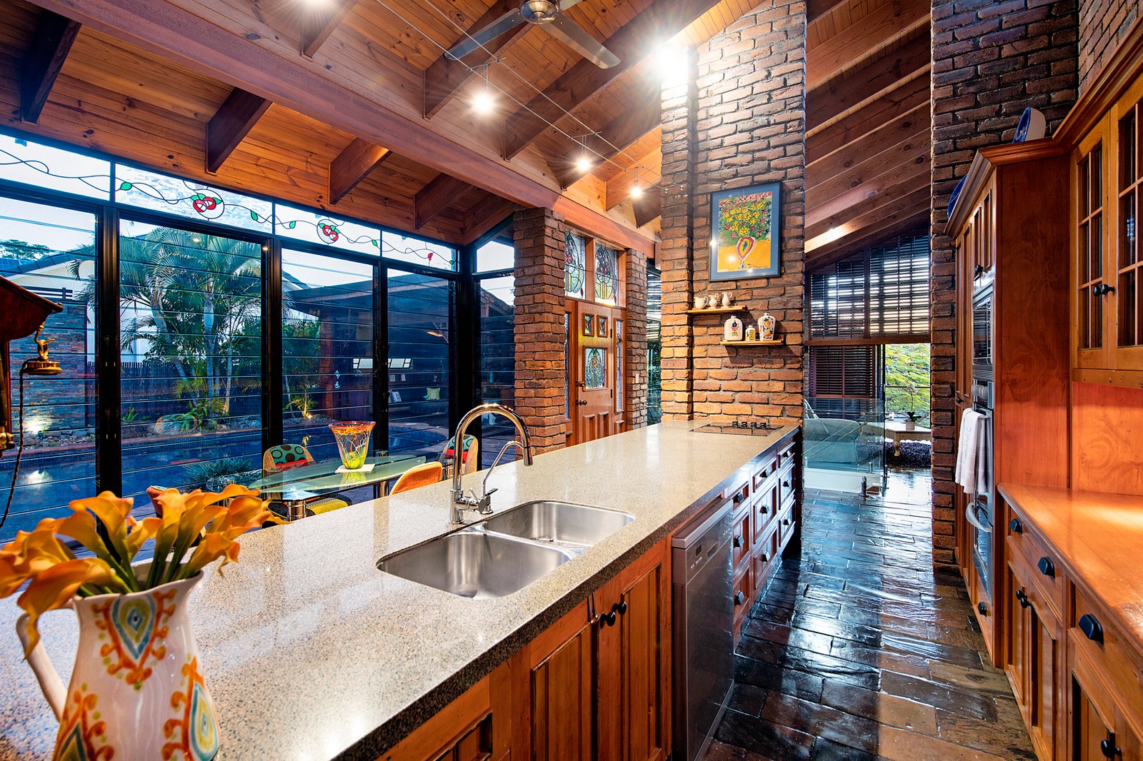 8 Cameron Court ASHMORE 6