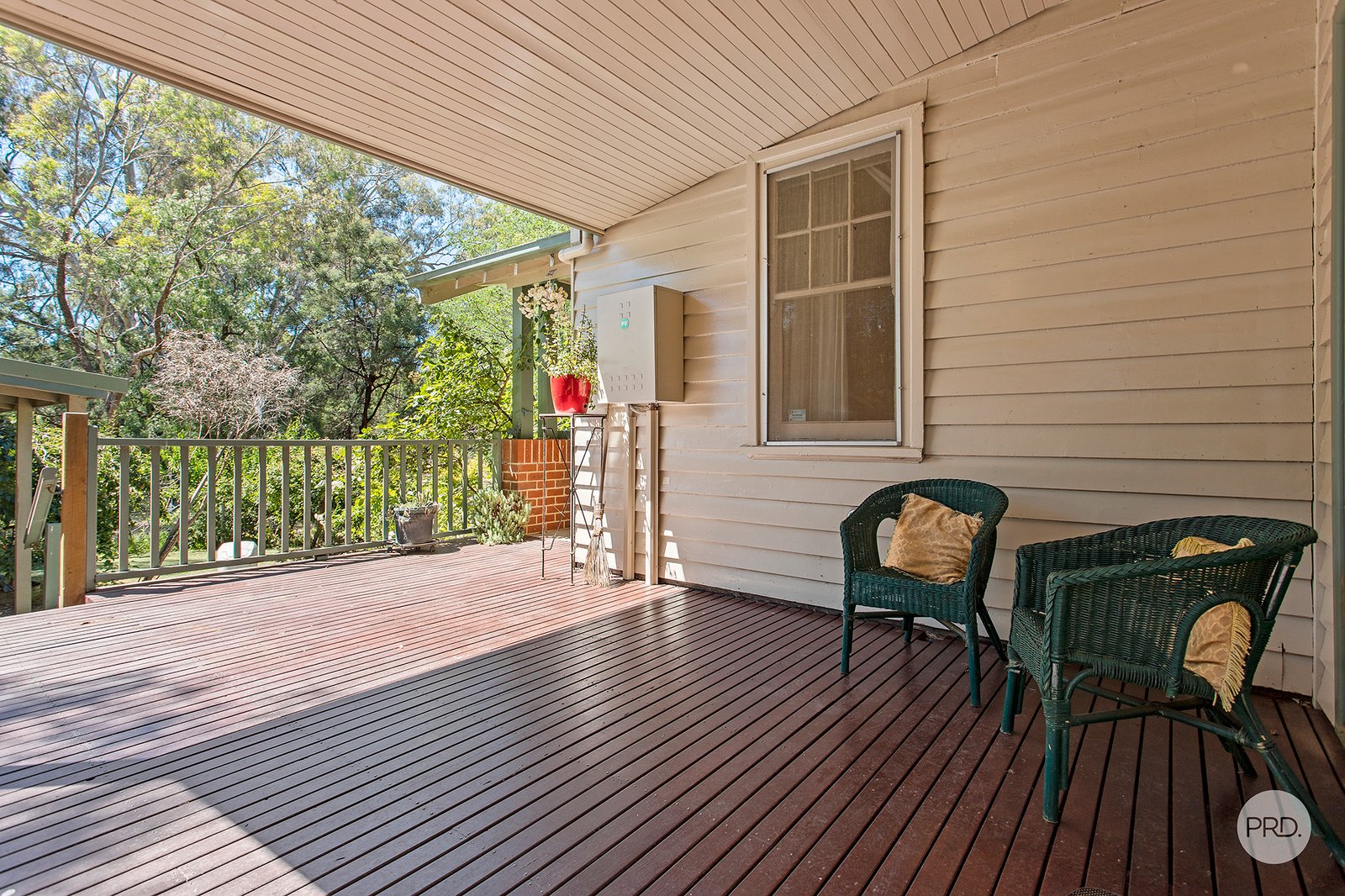 8 Camp Crescent CASTLEMAINE 4
