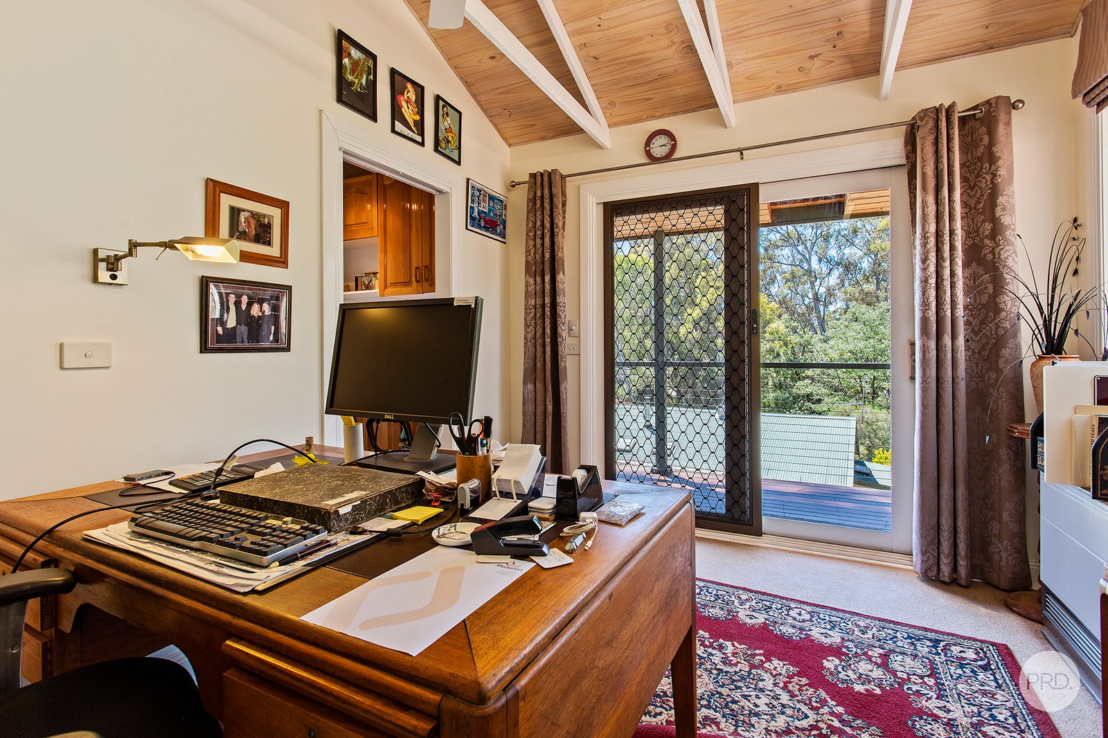 8 Camp Crescent CASTLEMAINE 19