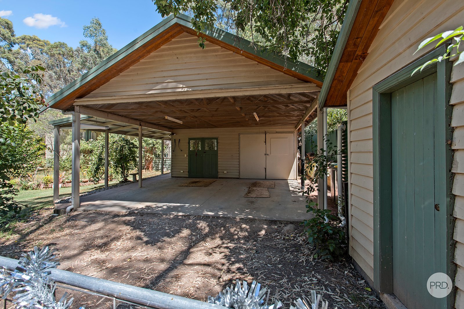 8 Camp Crescent CASTLEMAINE 22