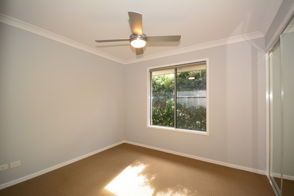 8 Campfire Court TERRANORA 6