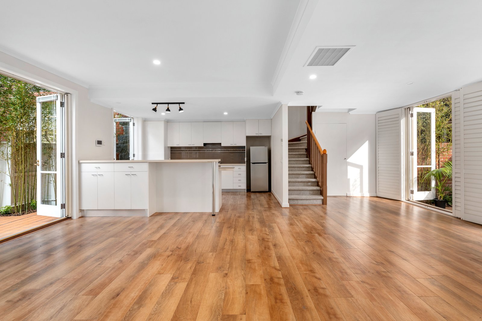 Gallery: 8 Capistrano Place