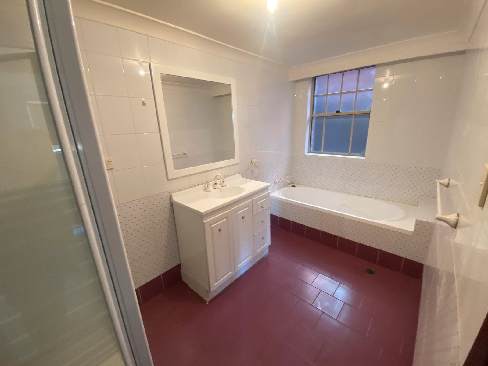 8 Carboni Street LIVERPOOL 11