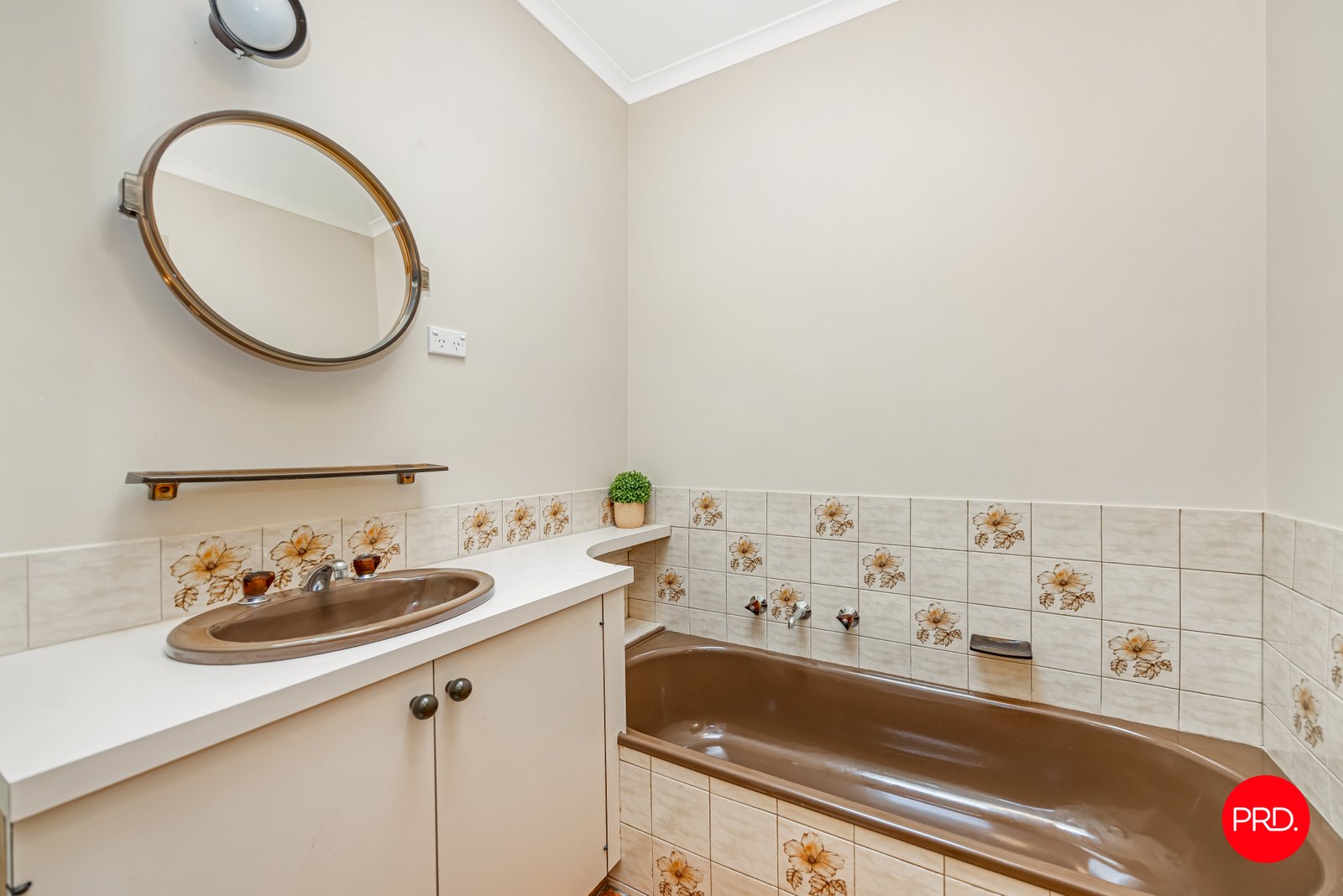 8 Carey Court SPRING GULLY 14