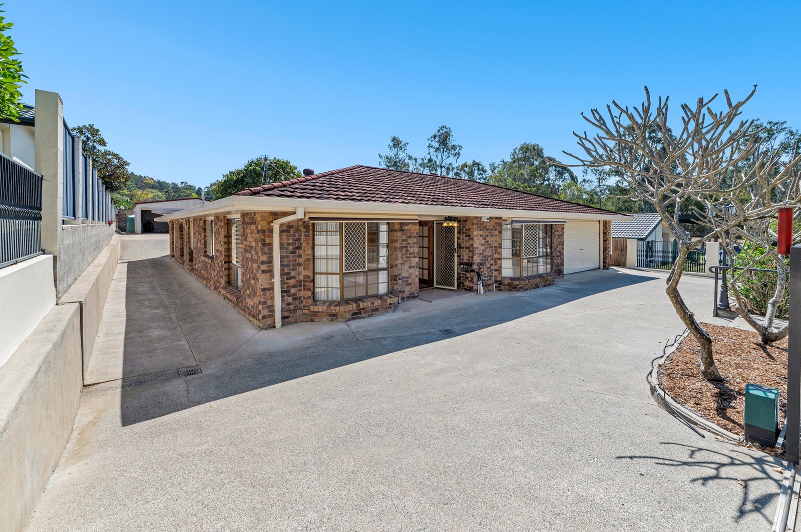 8 Cathedral Avenue MOLENDINAR 6