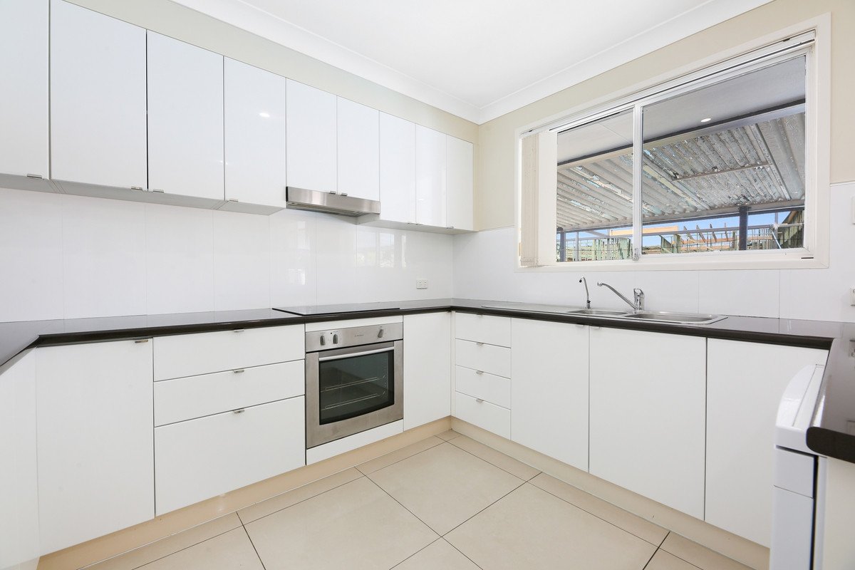 8 Cedar Court Palm Beach 13