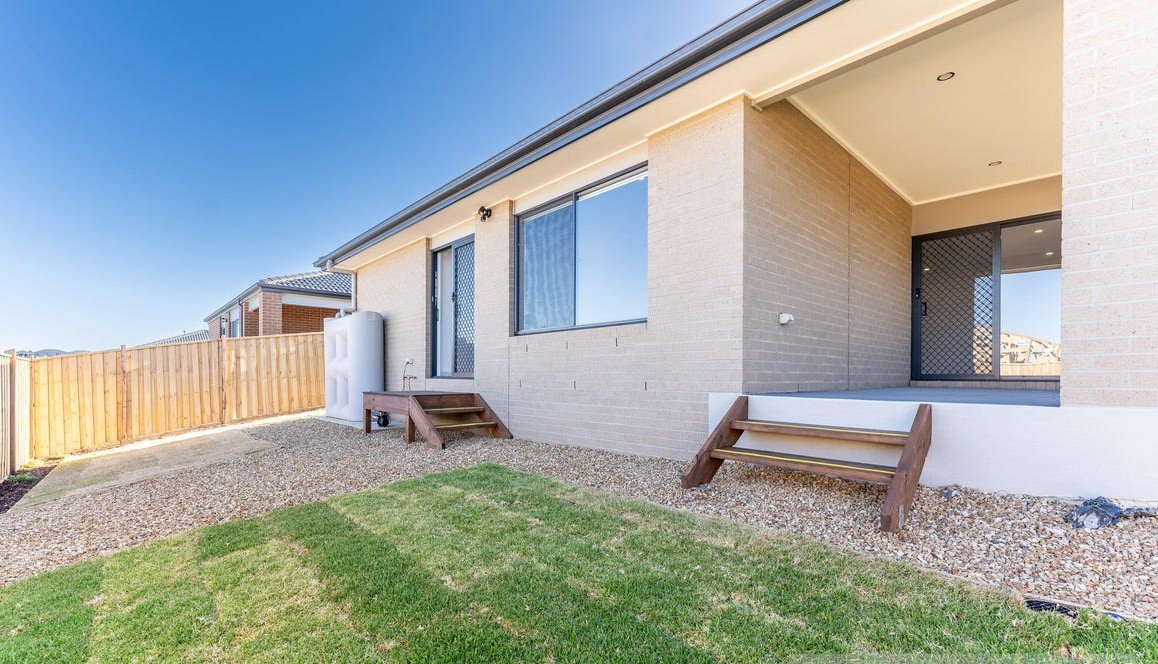 8 Chandler Street SMYTHES CREEK 11
