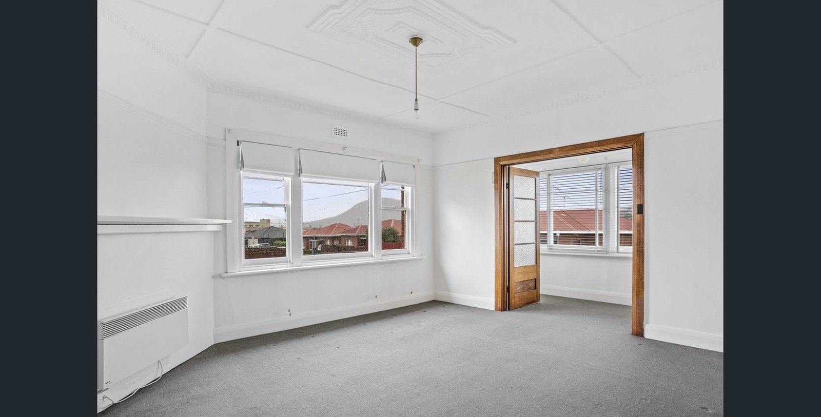 8 Charles St  MOONAH 2
