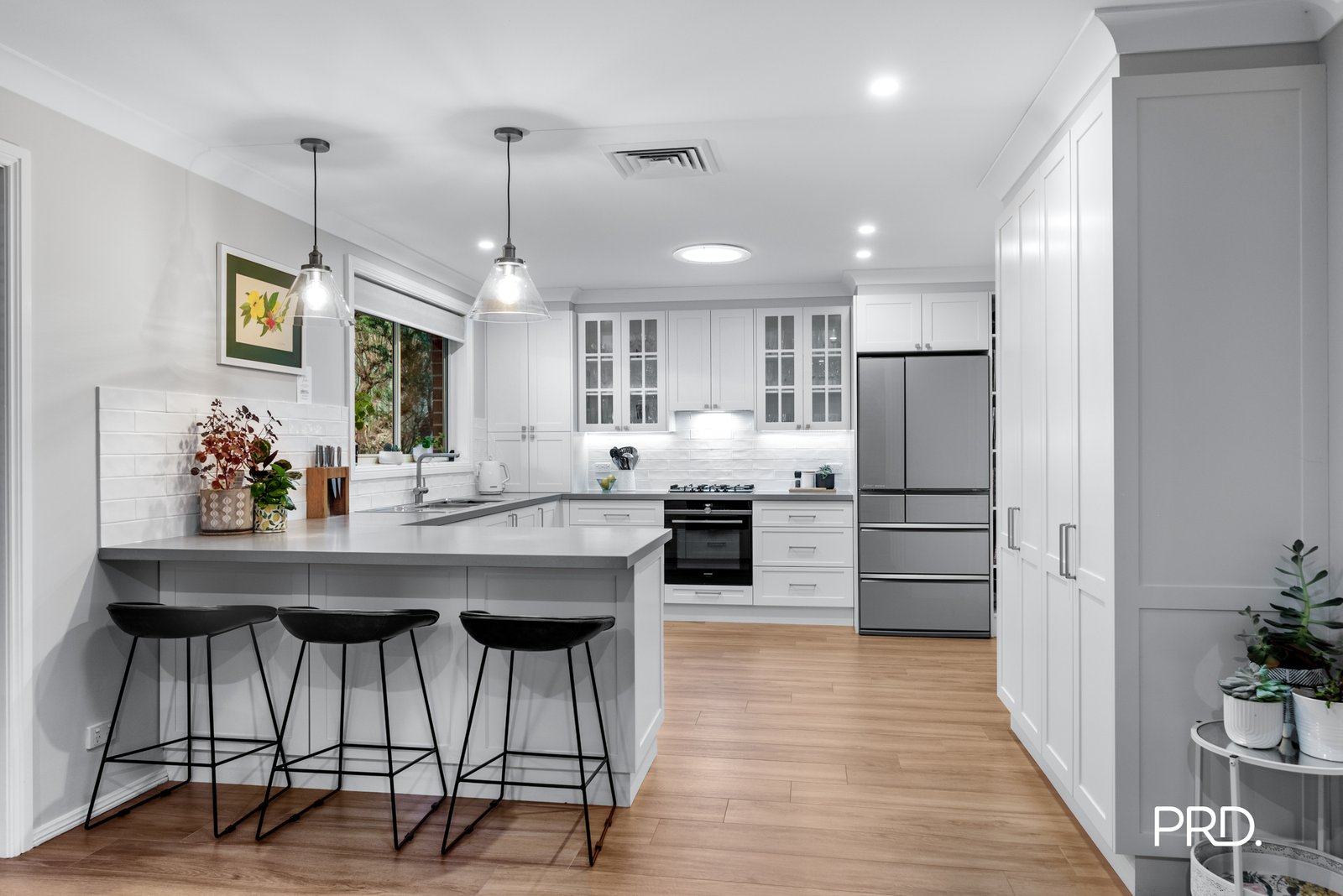 8 Chaucer Place WINMALEE 4