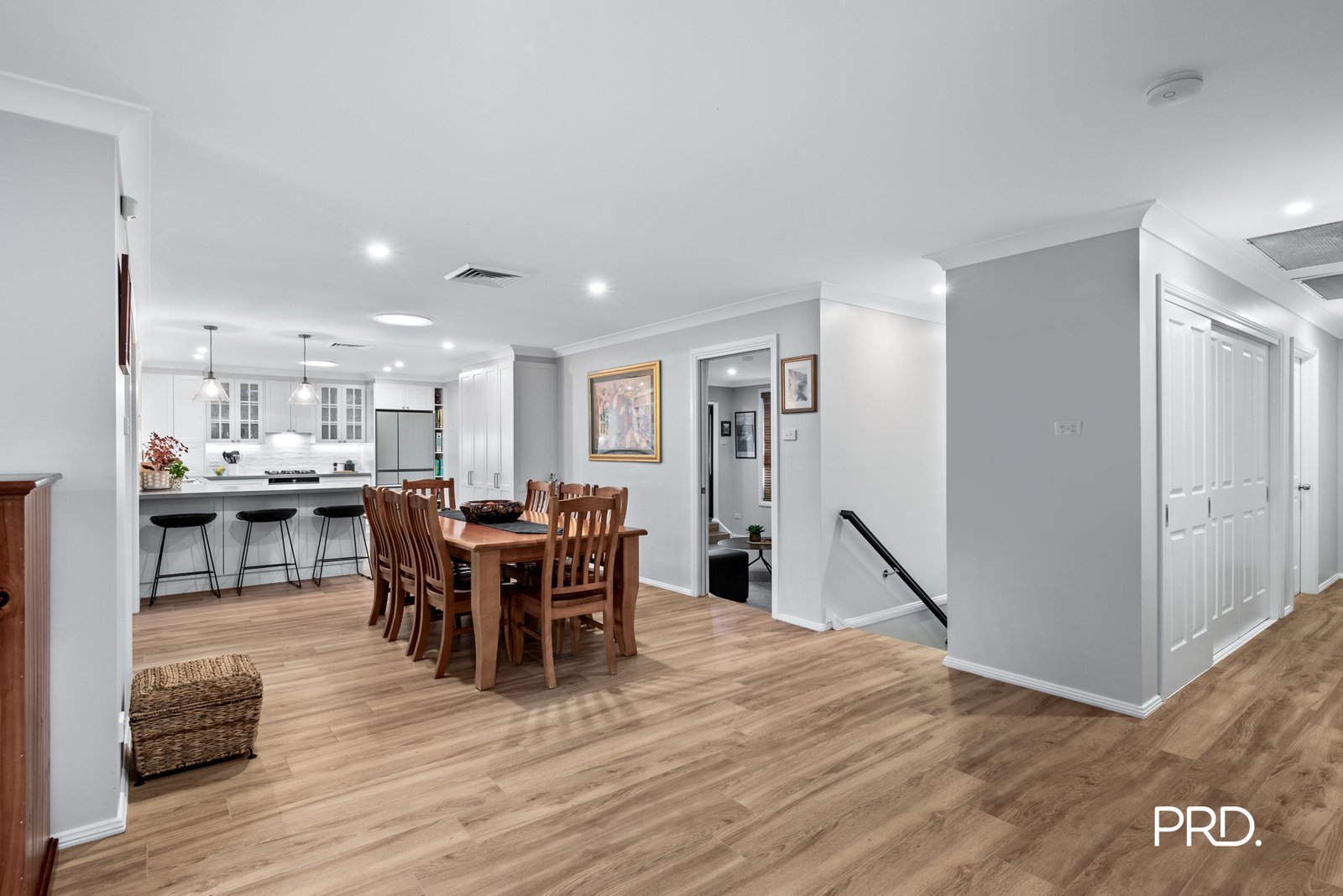 8 Chaucer Place WINMALEE 7