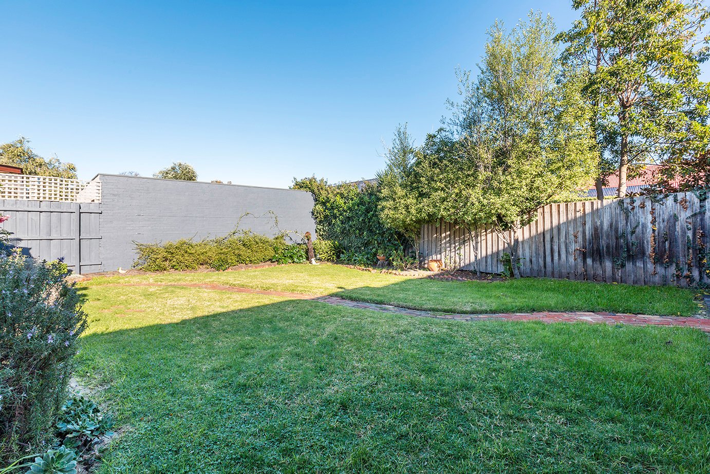 Real Estate and Property in 8 Cheeseman Avenue, Brighton East, VIC