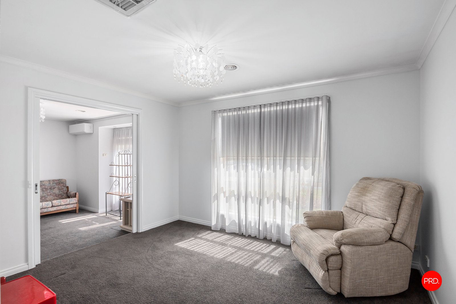 8 Chelsea Boulevard STRATHDALE 16