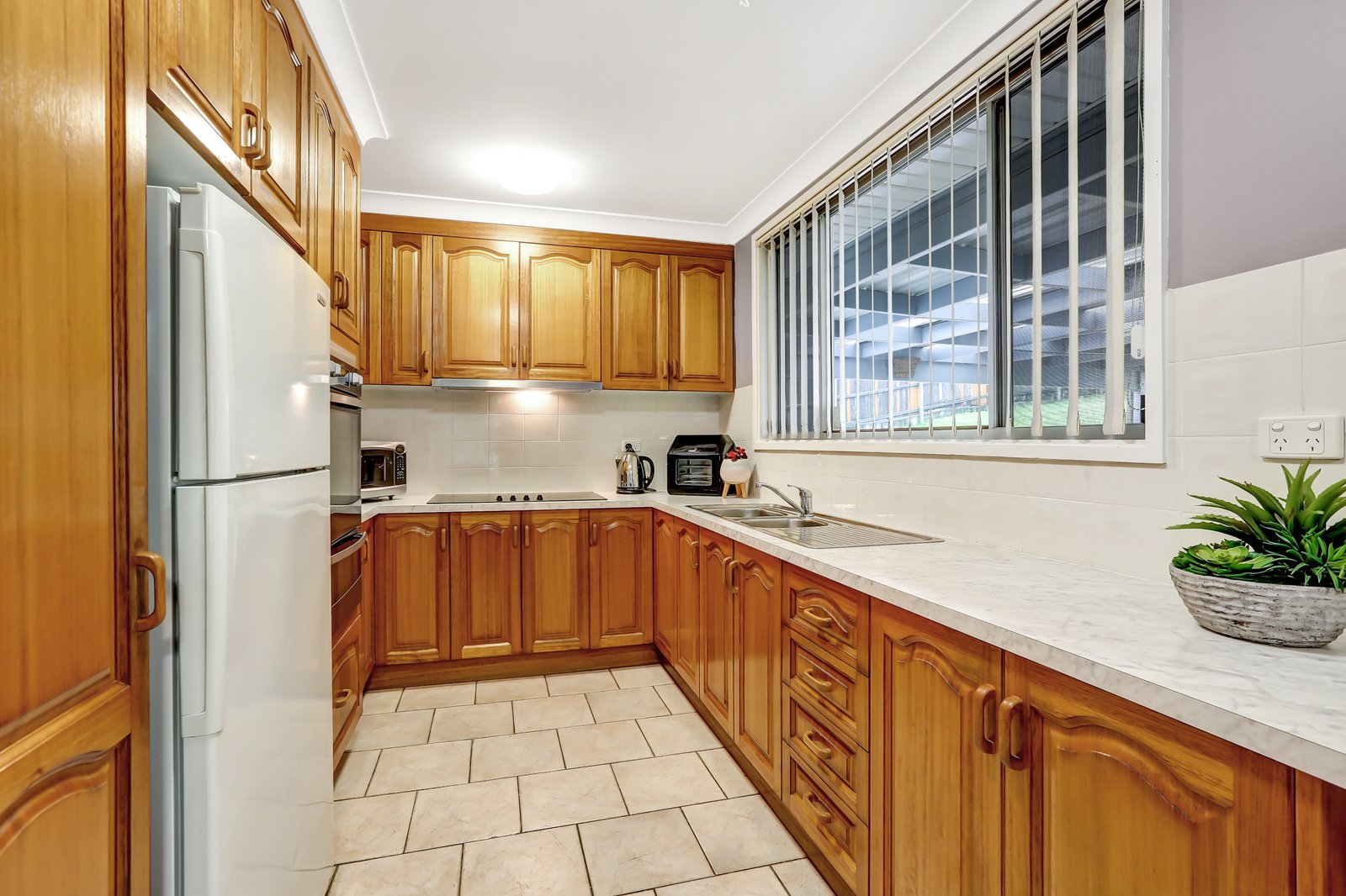 8 Cheshire Street BERKELEY 3