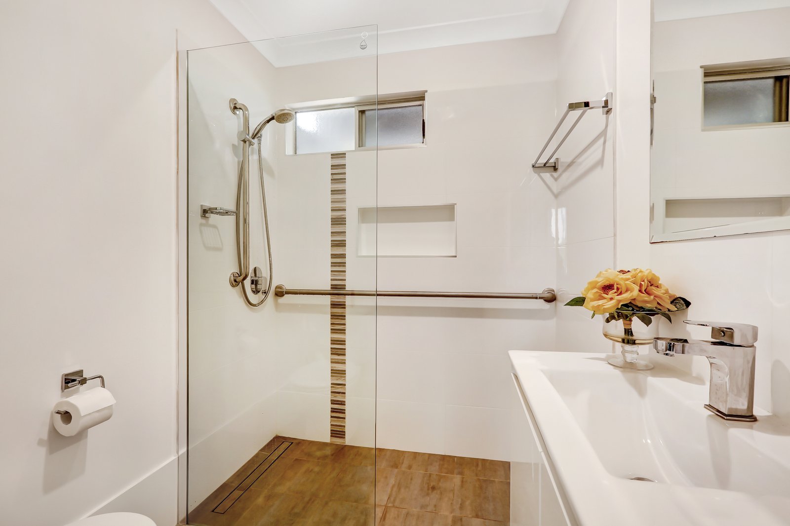 8 Cheshire Street BERKELEY 4