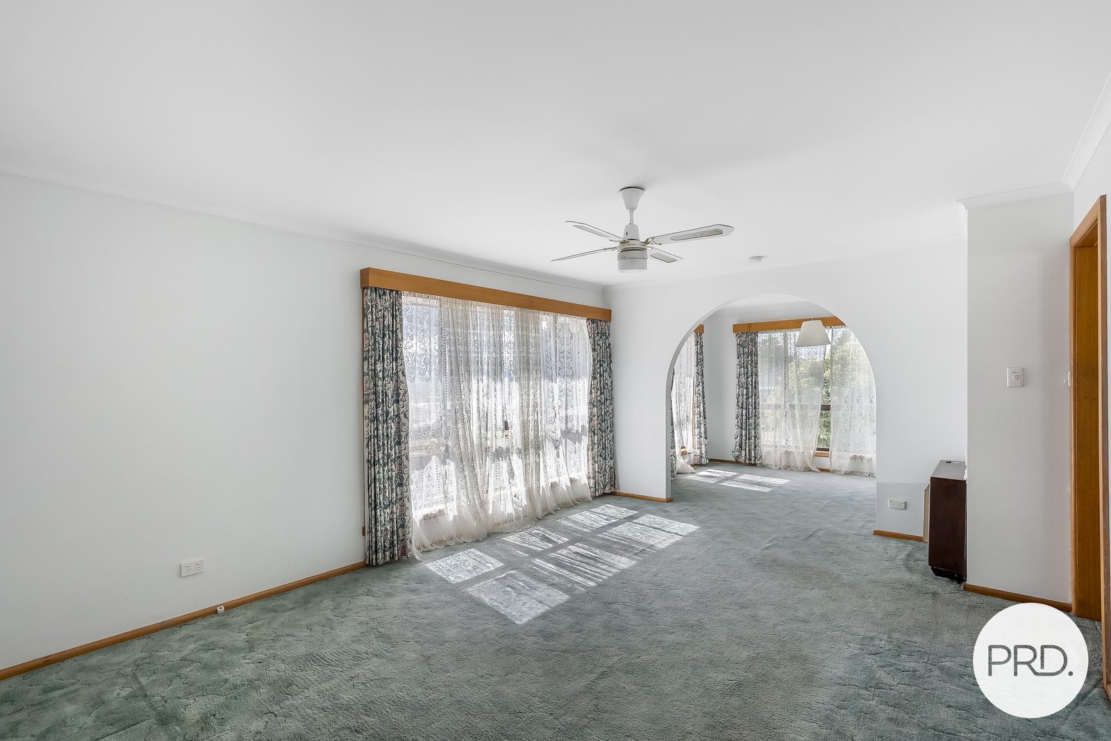 8 Cheviot Road WEST MOONAH 2