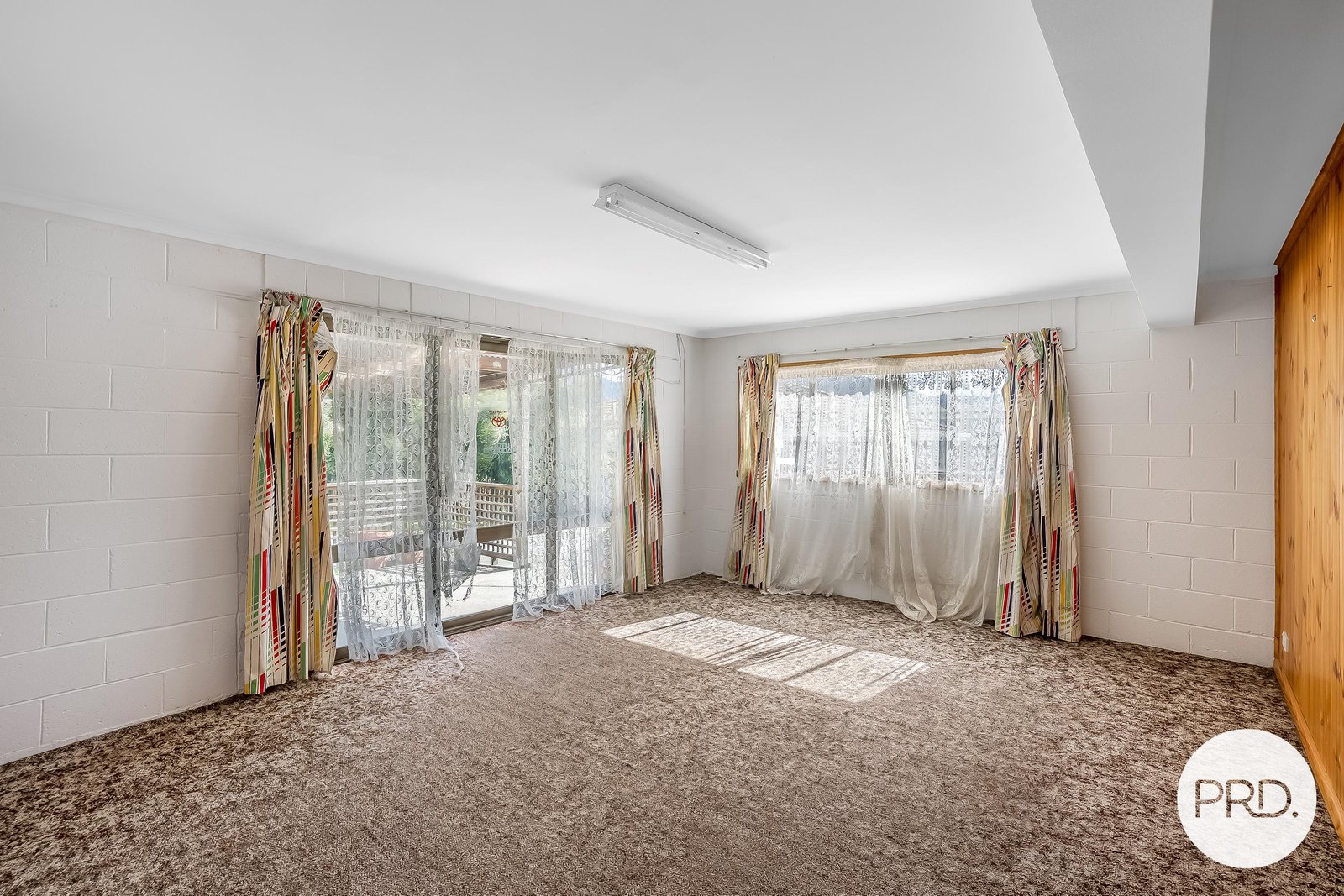 8 Cheviot Road WEST MOONAH 9