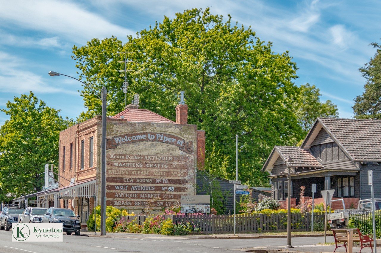 Real Estate and Property in 8 Chisel Avenue, Kyneton, VIC