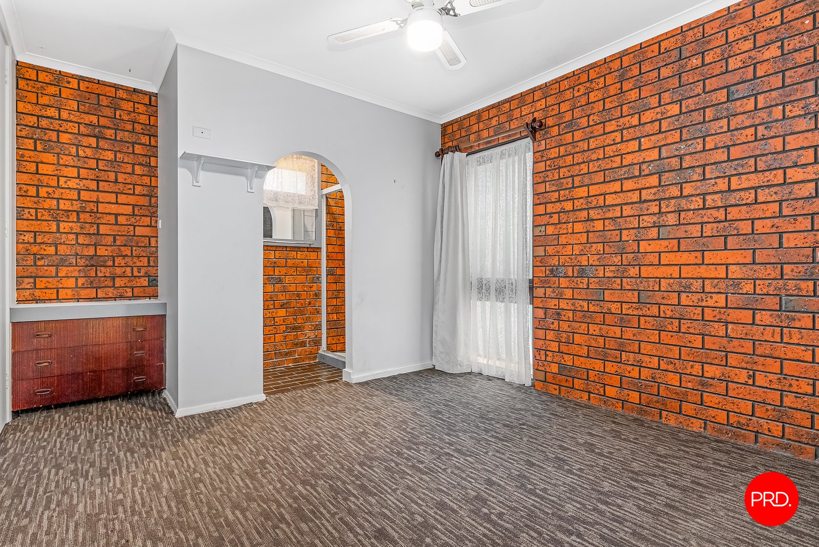 8 Christian St  CALIFORNIA GULLY 7