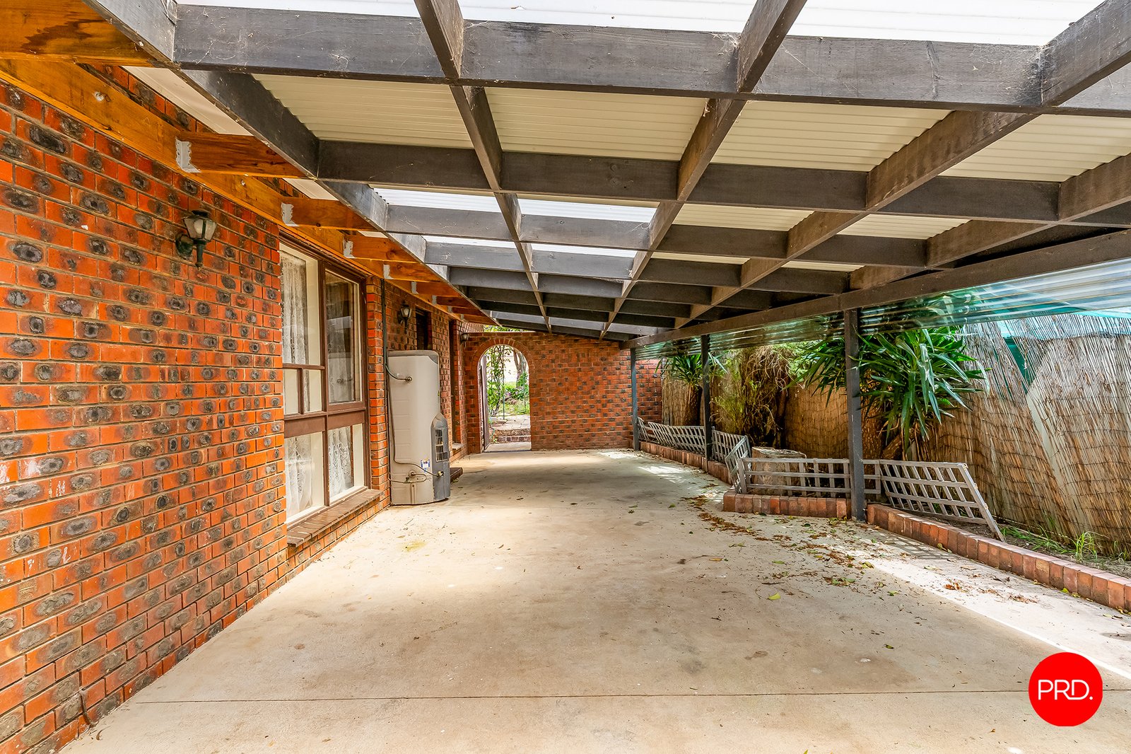 8 Christian St  CALIFORNIA GULLY 10