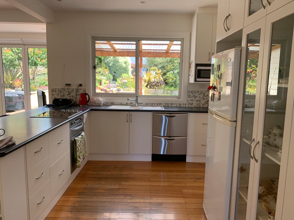 8 Christie Avenue MOONAH 3