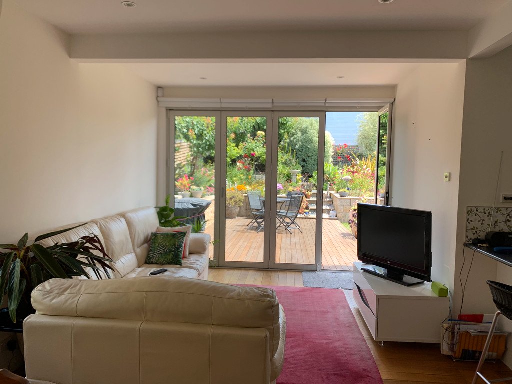 8 Christie Avenue MOONAH 4