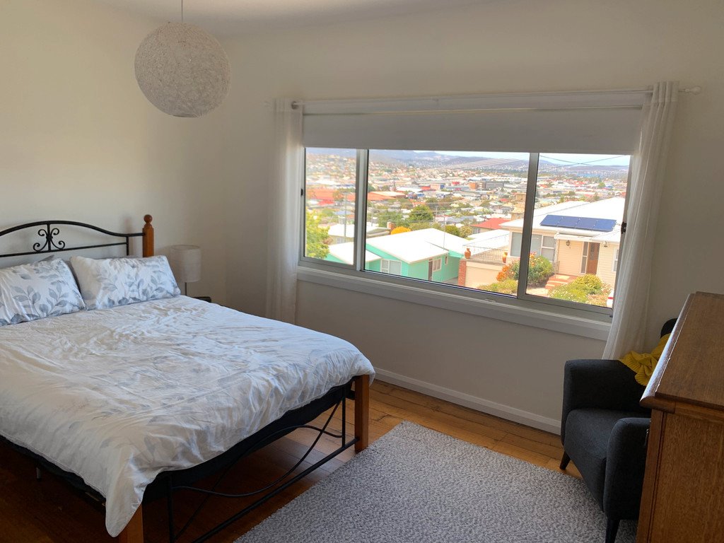 8 Christie Avenue MOONAH 11