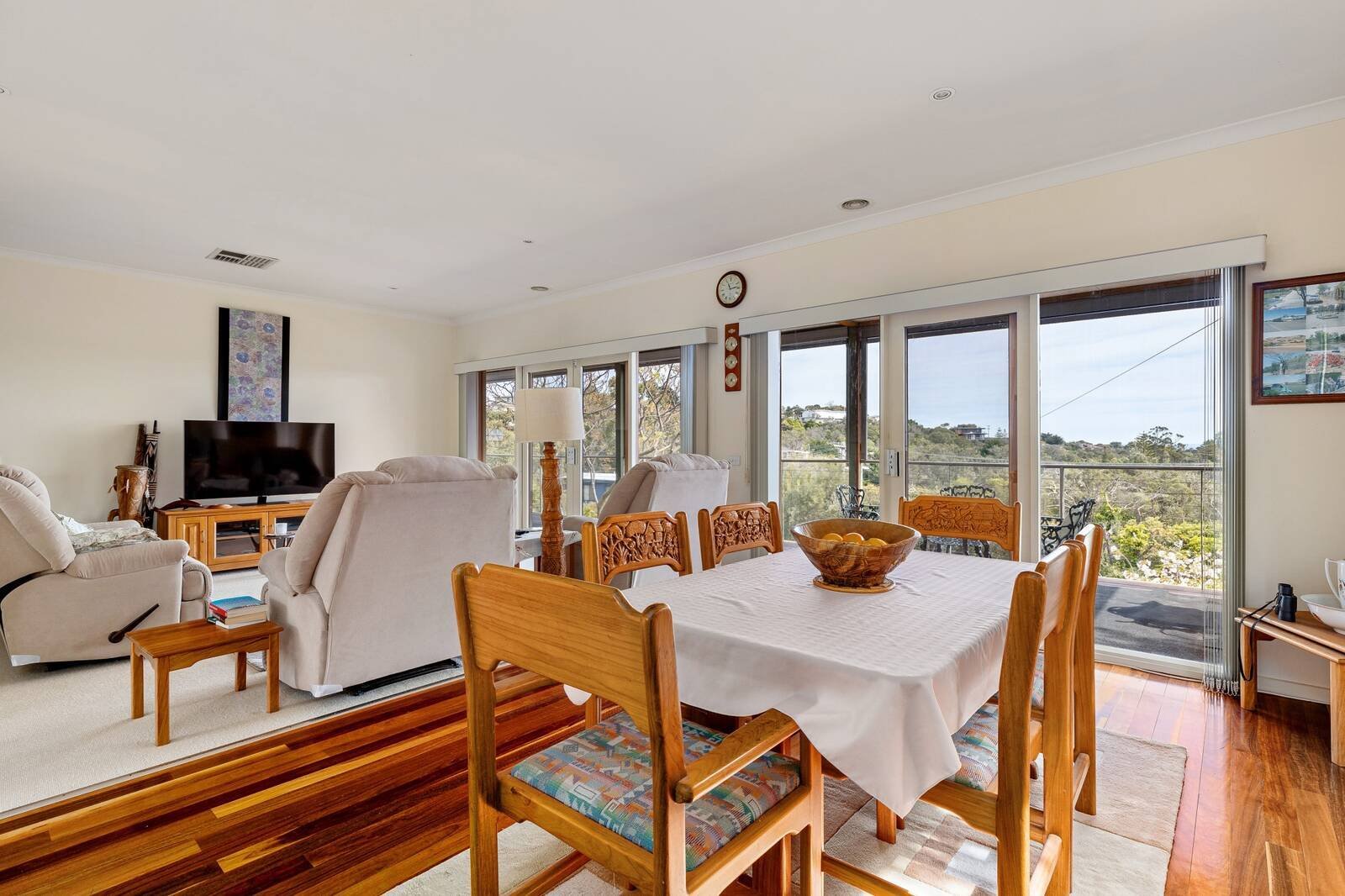 Real Estate and Property in 8 Christopher Court, Rye, VIC