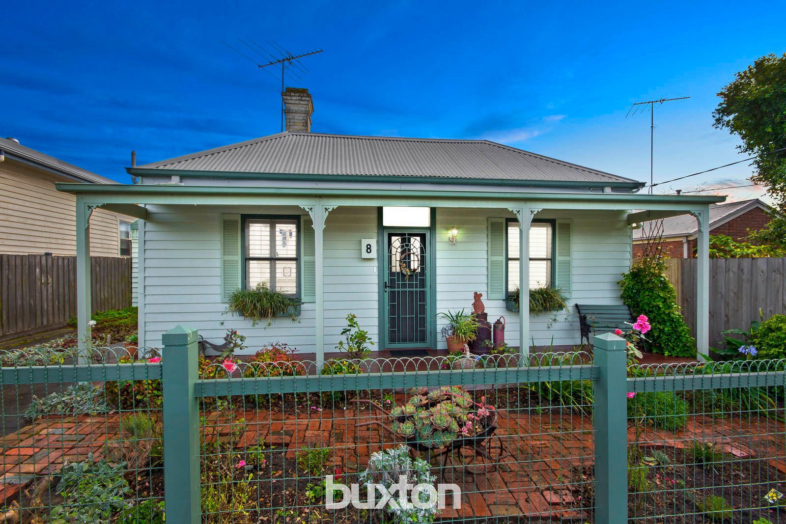 8 Church Street, Belmont VIC 3216 Buxton